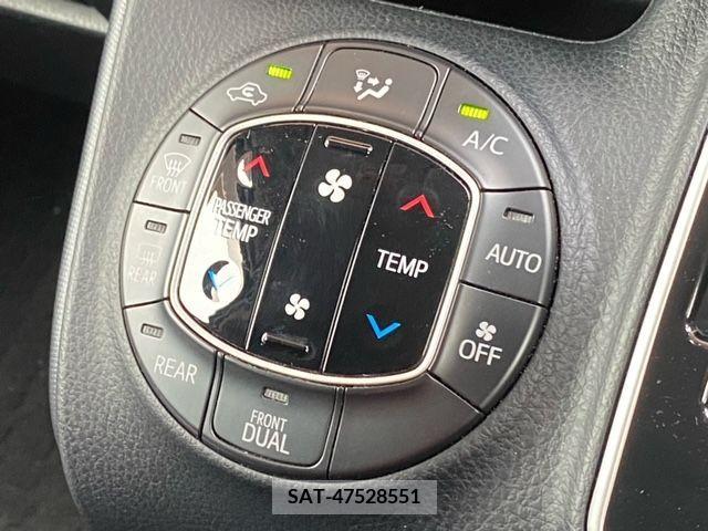 Toyota VOXY 2015-09 288942-14