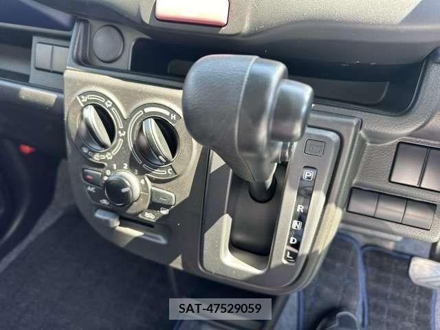 Suzuki ALTO 2022-09 355758-14