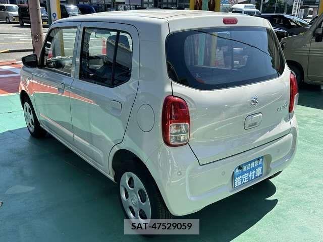 Suzuki ALTO 2022-09 355758-3