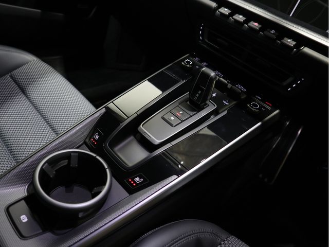 Porsche 911 2020-06 5087-11
