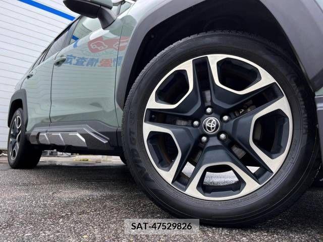 Toyota RAV4 2020-01 366988-13