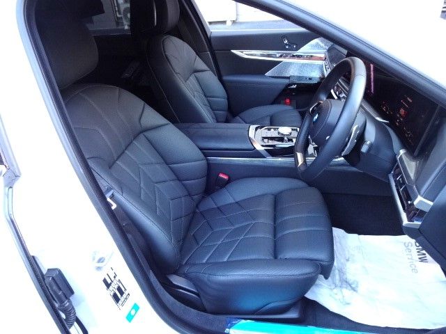 Bmw 7 SERIES 2023-03 188304-15