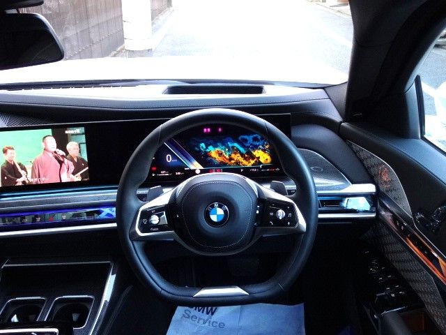 Bmw 7 SERIES 2023-03 188304-21