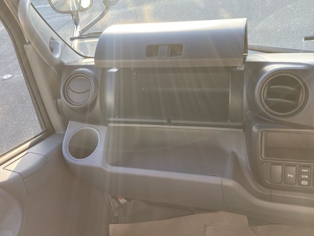 Hino DUTRO 2023-07 13945-24