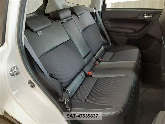 Subaru FORESTER 2015-11 390950-9