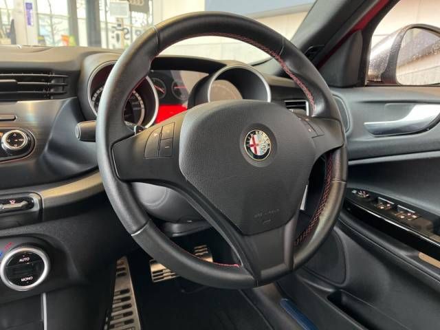 ALFA ROMEO GIULIETTA 2014-12 183835-10