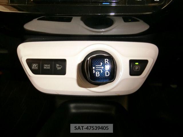 Toyota PRIUS 2016-11 205369-5