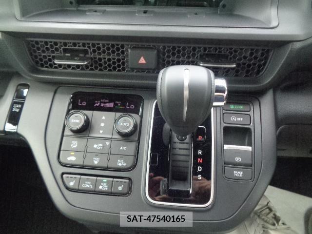 Honda e 2024-07 352533-8