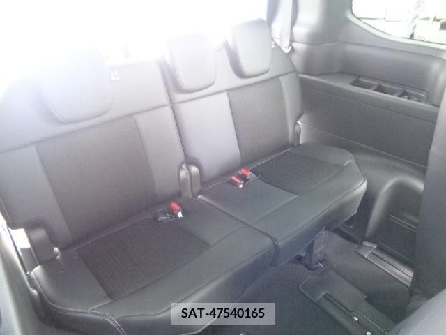Honda e 2024-07 352533-18