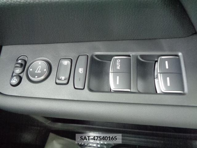 Honda e 2024-07 352533-14