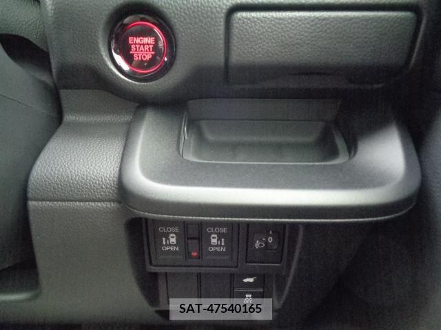Honda e 2024-07 352533-13