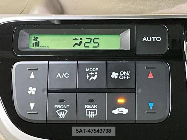 Honda N BOX 2012-02 306427-3