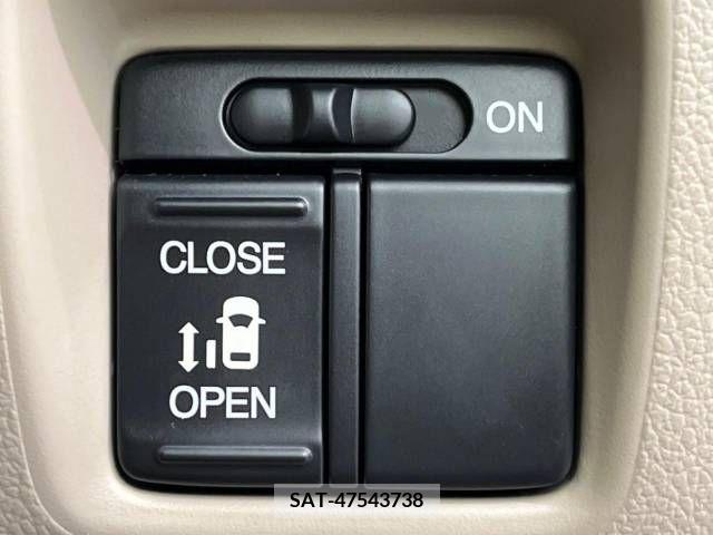 Honda N BOX 2012-02 306427-2