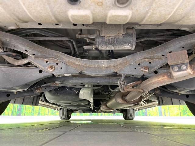 Nissan ELGRAND 2012-06 8601-19