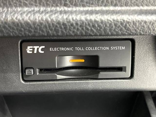 Nissan ELGRAND 2012-06 8601-6