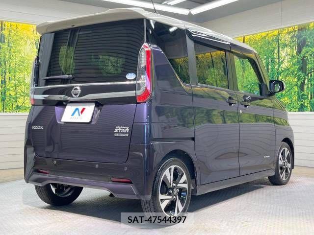Nissan ROOX 2020-12 388513-17