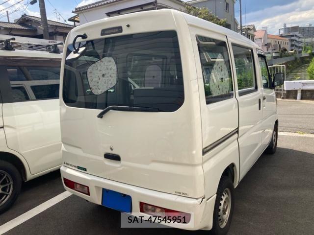 Mitsubishi MINICAB VAN 2012-11 355070-2