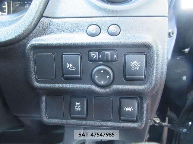 Nissan NOTE 2019-05 329055-9