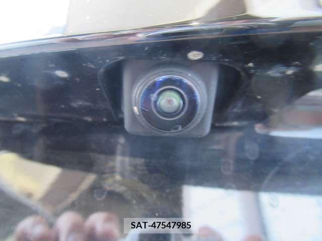 Nissan NOTE 2019-05 329055-8