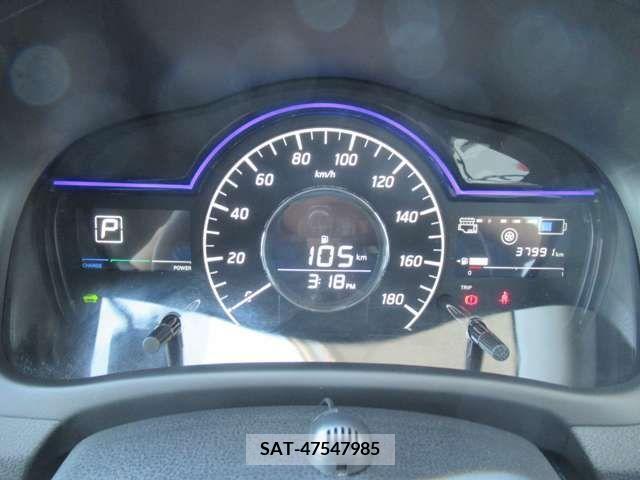 Nissan NOTE 2019-05 329055-6