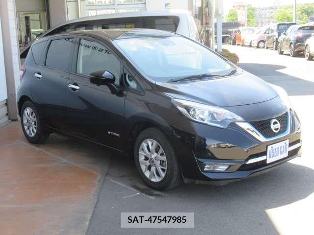 Nissan NOTE 2019-05 329055-2