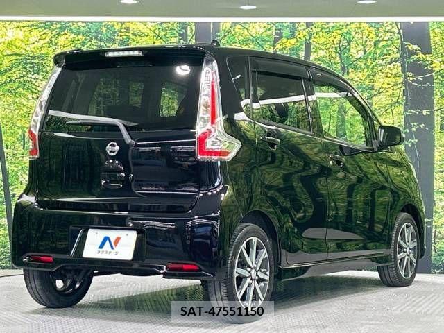 Nissan DAYZ 2016-01 323336-17