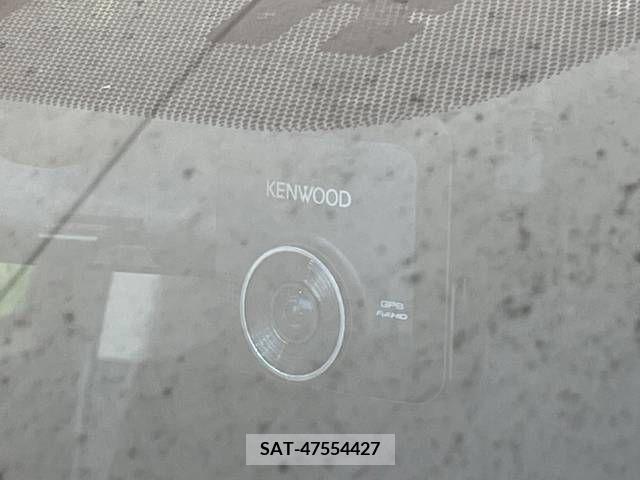 Toyota PRIUS 2013-08 322117-5