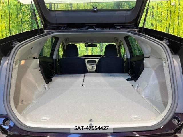Toyota PRIUS 2013-08 322117-8