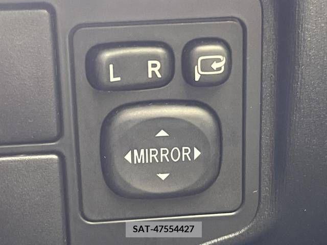 Toyota PRIUS 2013-08 322117-7