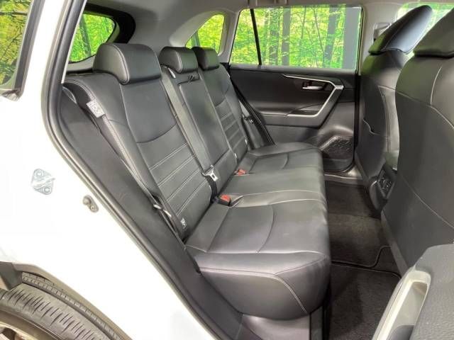 Toyota RAV4 2021-12 24522-9