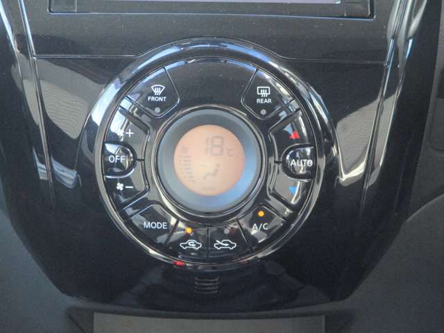 Nissan NOTE 2018-07 9614-9