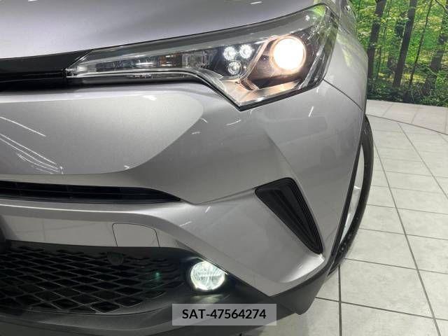 Toyota C-HR 2017-09 357810-12