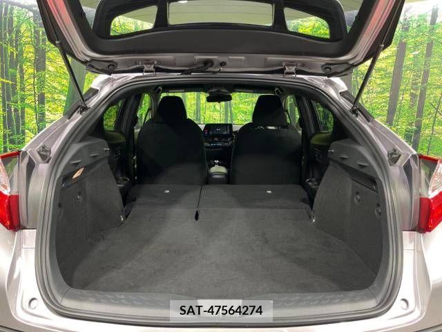 Toyota C-HR 2017-09 357810-10