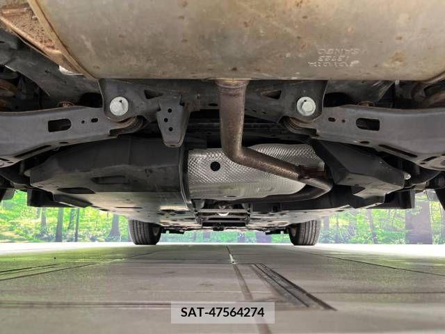 Toyota C-HR 2017-09 357810-19