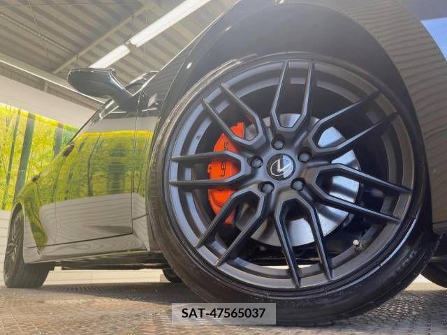 Lexus IS 2021-01 388325-14