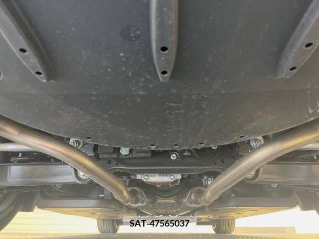 Lexus IS 2021-01 388325-18
