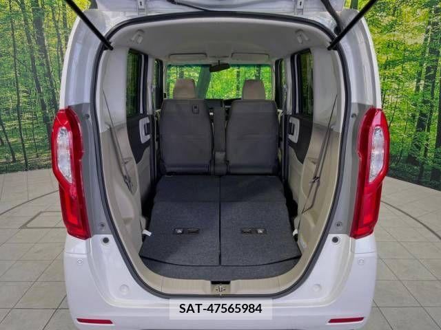 Honda N BOX 2018-03 278828-10