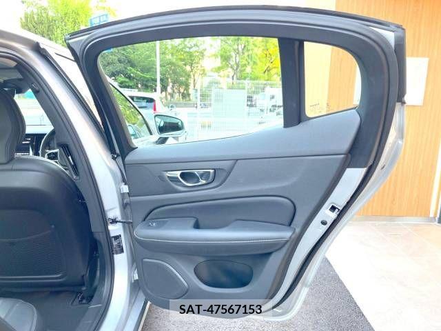 Volvo V60 2020-12 288960-16