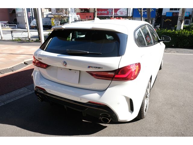 Bmw 1 SERIES 2023-07 183364-16