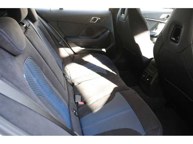 Bmw 1 SERIES 2023-07 183364-2