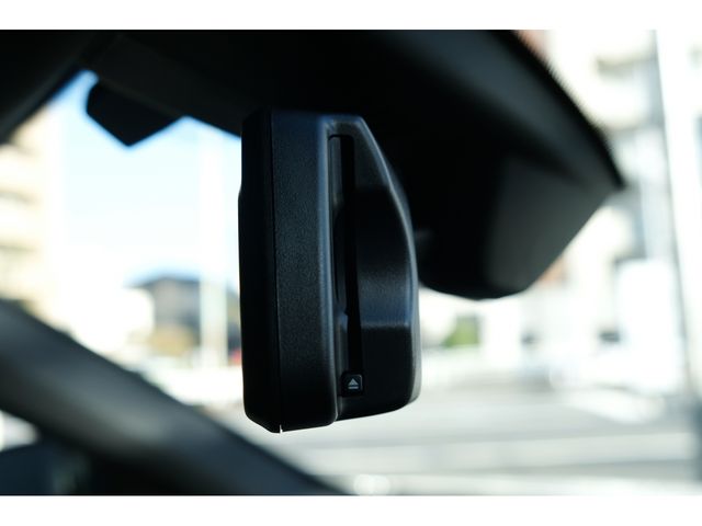 Bmw 1 SERIES 2023-07 183364-8