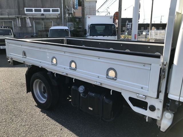 Isuzu ELF TRUCK 2018-01 183896-15