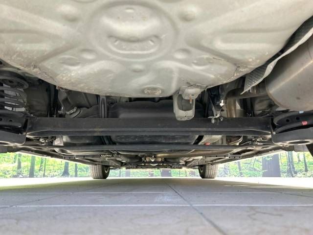 Toyota PRIUS 2014-10 194403-19