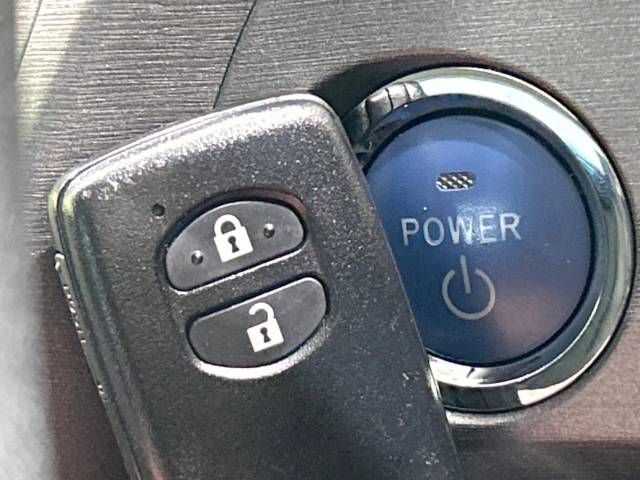 Toyota PRIUS 2014-10 194403-6