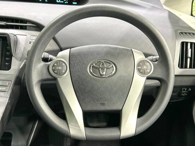 Toyota PRIUS 2014-10 194403-11