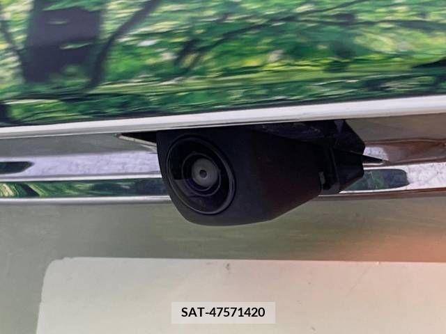 Honda N BOX 2023-02 392598-5