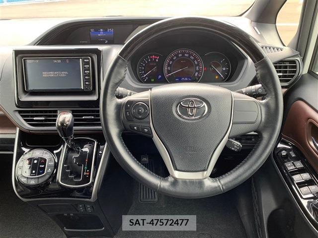 Toyota ESQUIRE 2019-01 217213-14