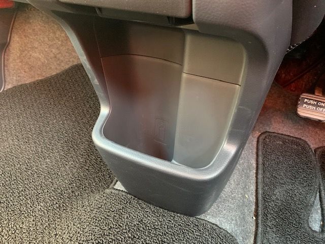 Suzuki MR WAGON 2014-12 26425-19
