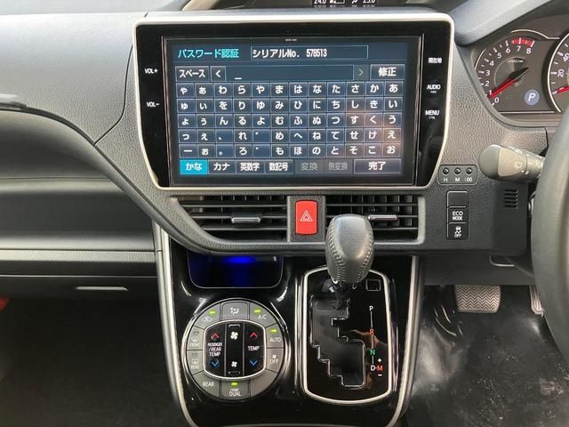 Toyota VOXY 2018-03 8578-13