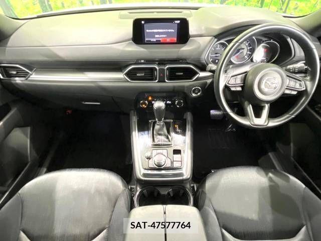 Mazda CX-8 2018-01 296577-1
